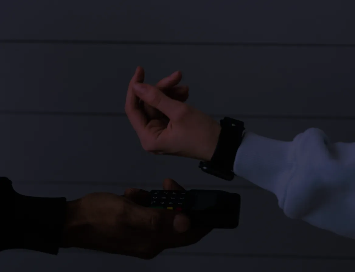 Smartwatch Commerce or TCommerce